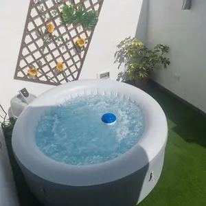  Dom wakacyjny Con Jacuzzi Climatizado, Barbacoa Y Cerca De La Playa